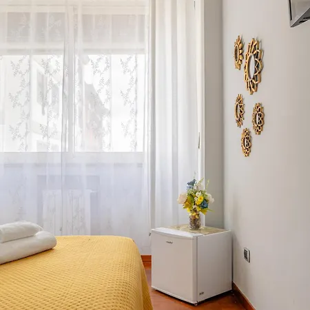 Salotto Napoletano 381 Napoli