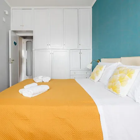 Salotto Napoletano 381 Daire *