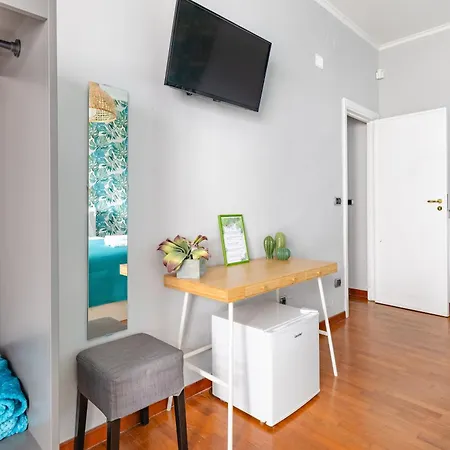 Salotto Napoletano 381 *