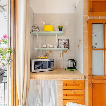 Salotto Napoletano 381 Napoli